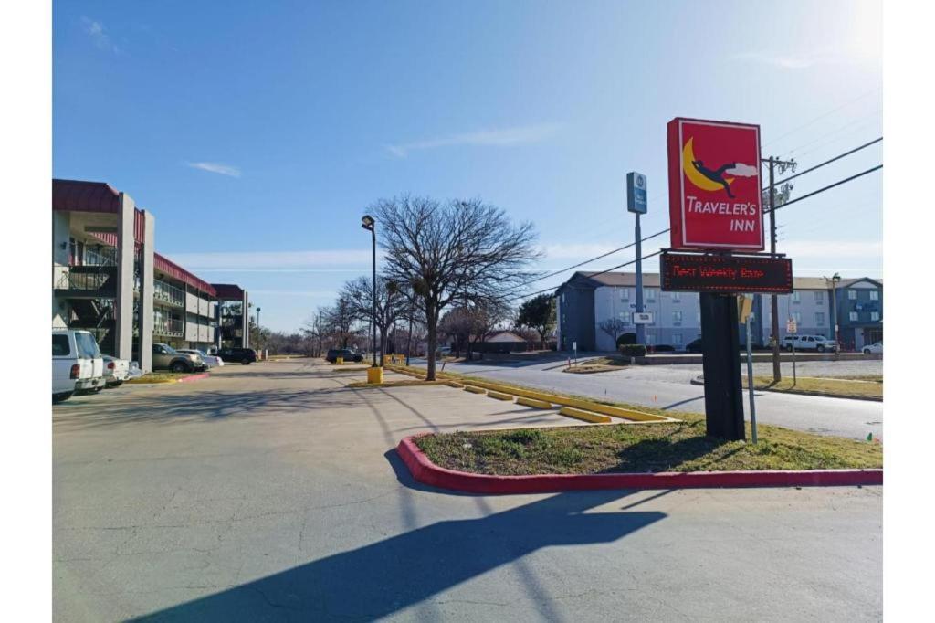 Travelers Inn By Oyo Wichita Falls Kültér fotó